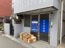 店舗 正面入り口 店舗 正面入り口